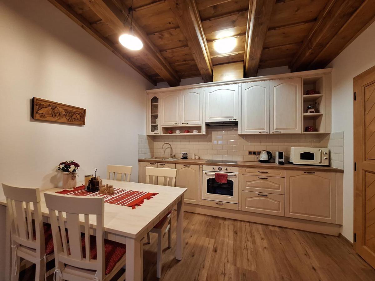Apartman Jezerne Velké Karlovice Exteriör bild