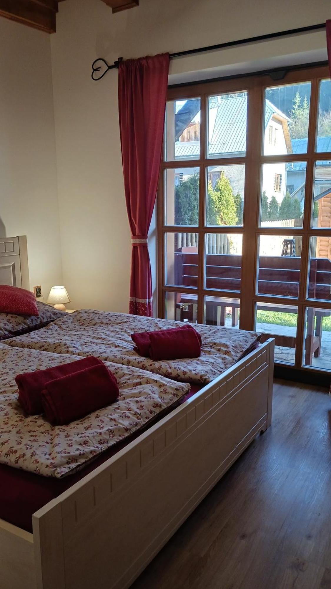 Apartman Jezerne Velké Karlovice Exteriör bild